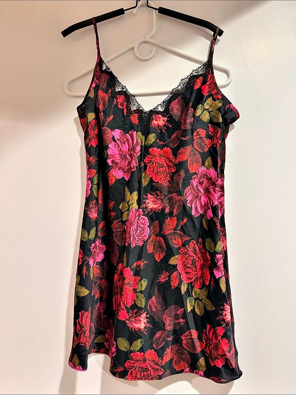 Victoria's Secret Floral Lace Mini Dress in Black & Pink Size Medium
